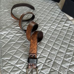 Phantasmagoria Brown leather belt. Size 38